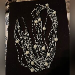 Black & white 8 strand seed bead necklace 32”